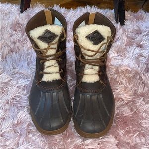 SPERRY winter boots